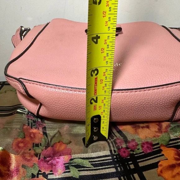 Kate Spade crossbody. - Picture 14 of 14